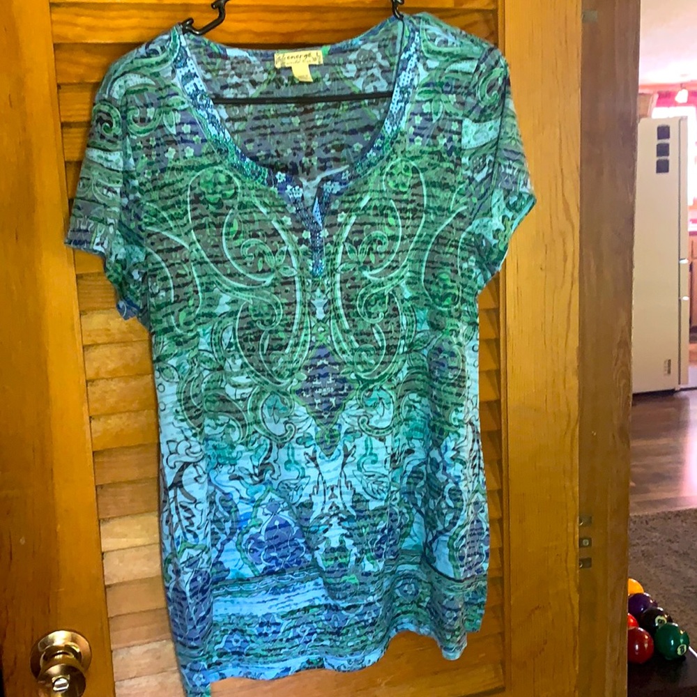 Short sleeve top